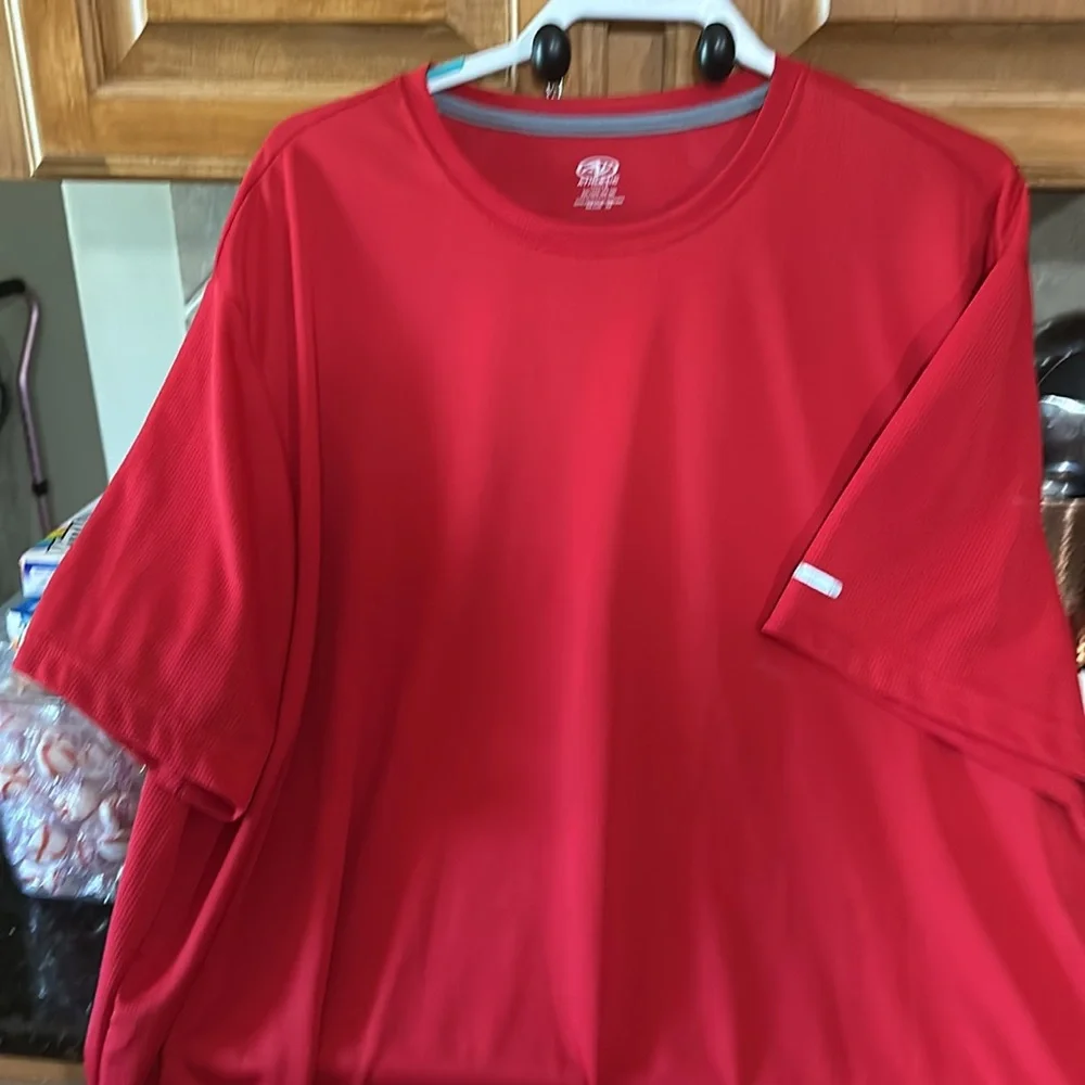 Athletic Works red sport shirt size 3X - Picture 2 of 3